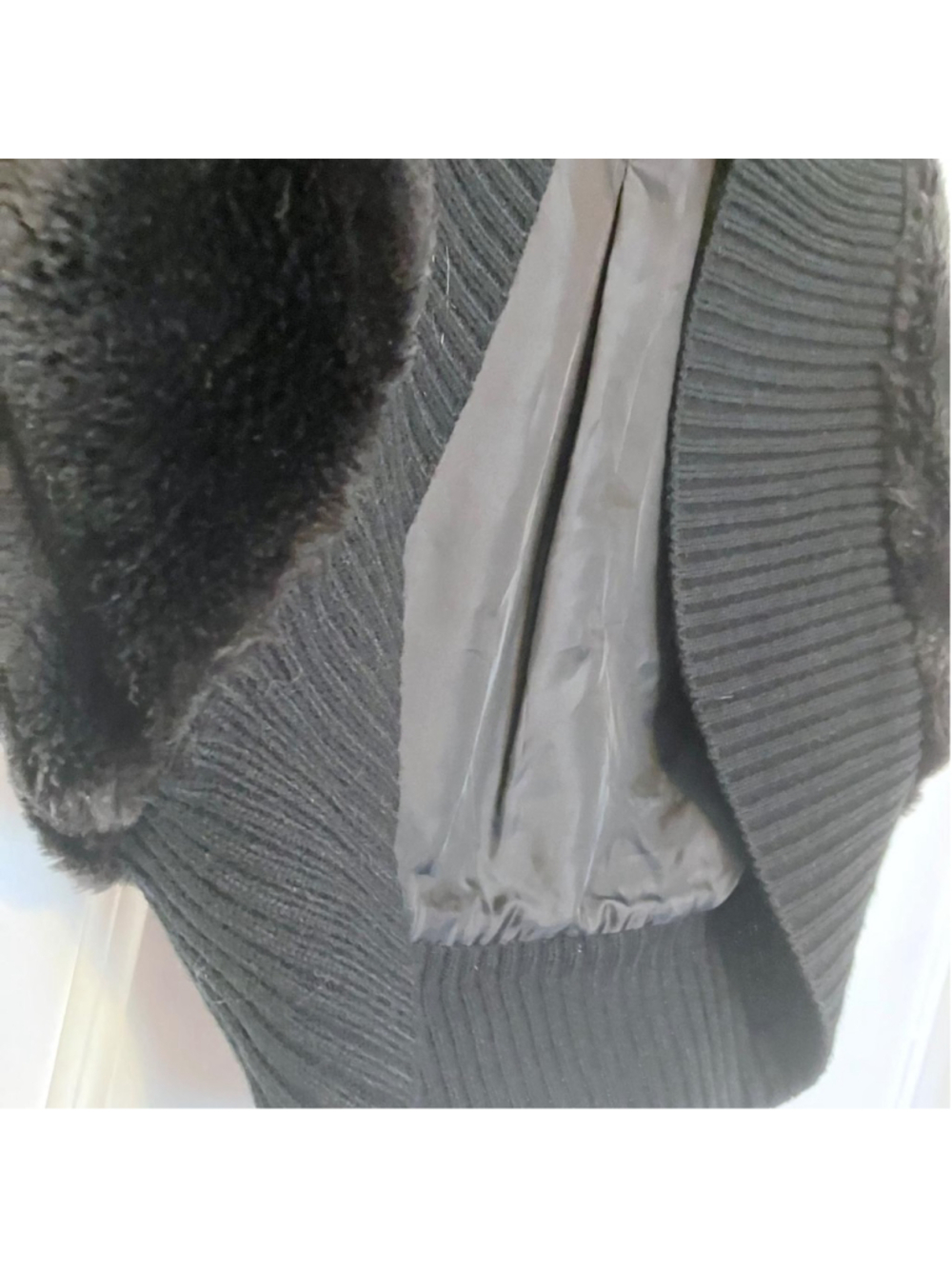GLAM BLACK FAUX FUR BOLERO SHRUG - Picture 2 of 5